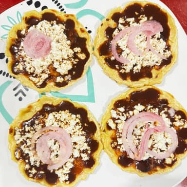 Picadita De Mole