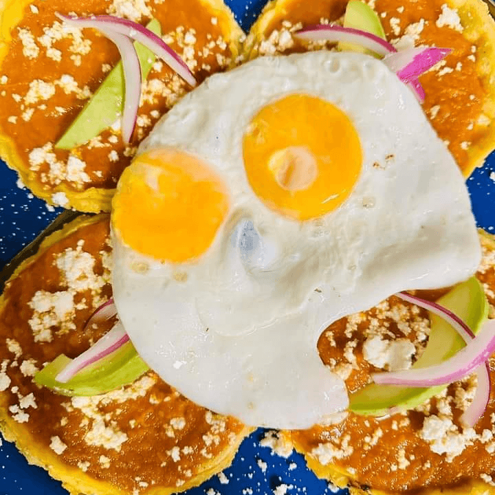 Enchiladas con Huevo