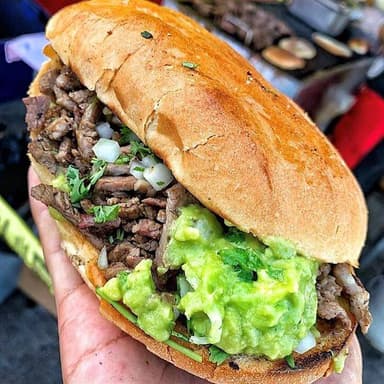 TORTA CON QUESO