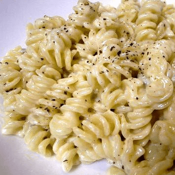 FUSILLI 4 QUESOS