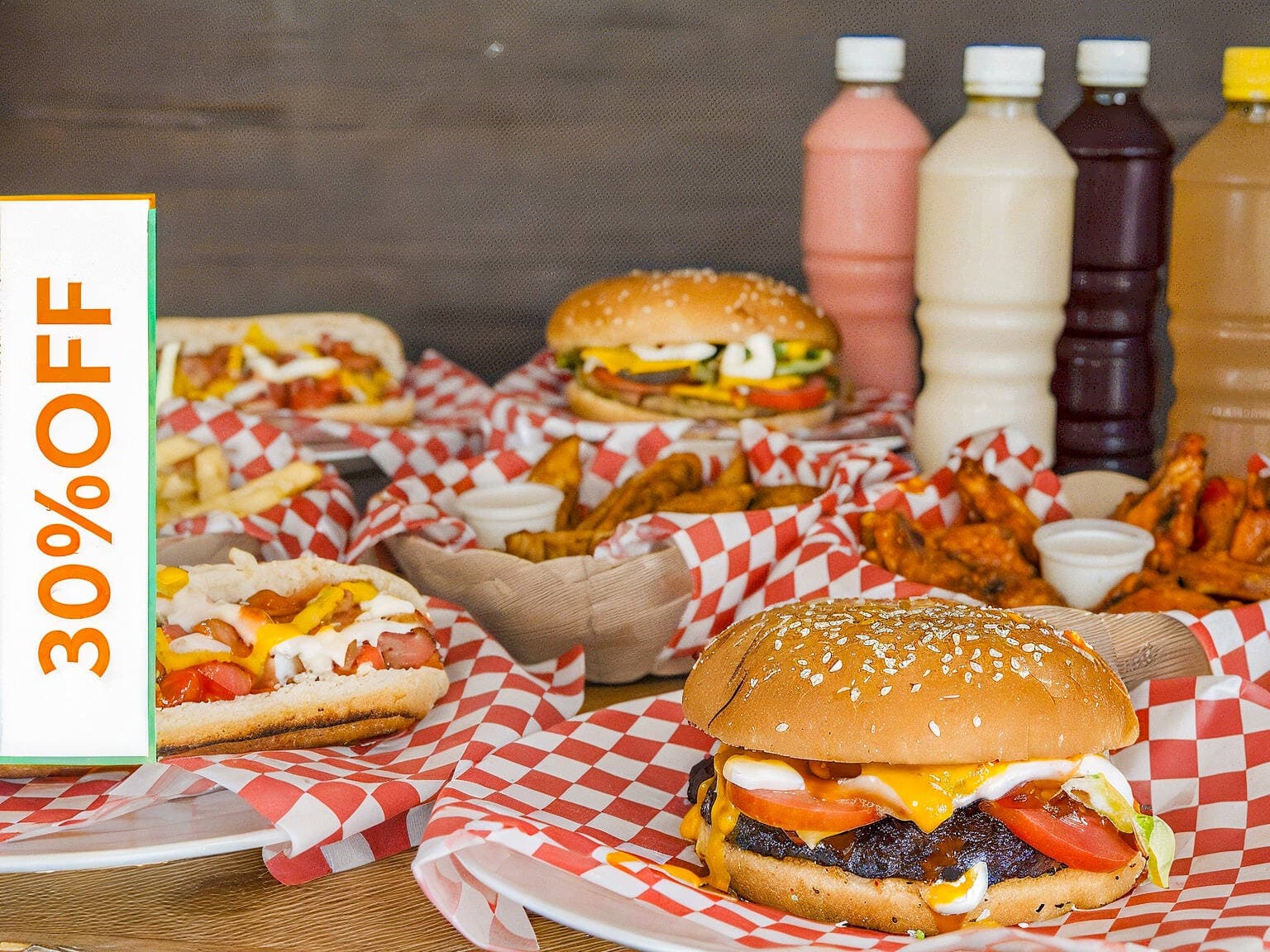 Hamburguesas Al Carbón Vallarta