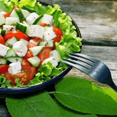 Ensalada de Tres Quesos