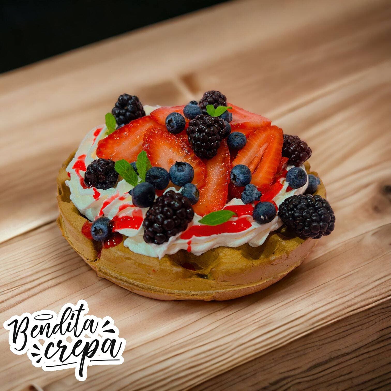 WAFFLE FRUTOS ROJOS