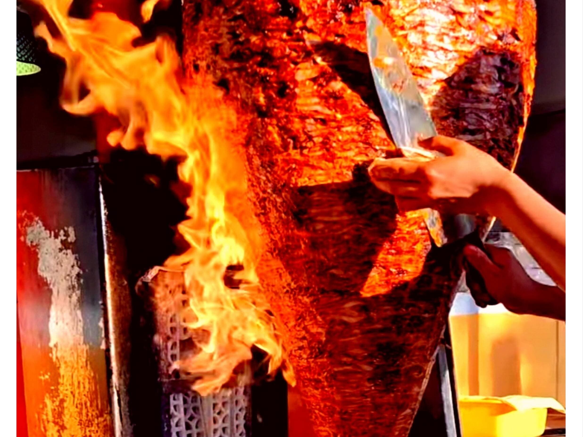 Taqueria La Imperial Arabe y Al Pastor