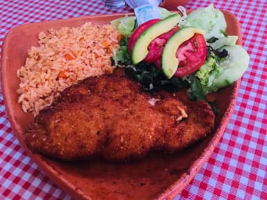 Milanesa de Puerco + 1 Refresco de 355 ml.
