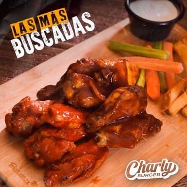 16 Piezas de Alitas con Papas