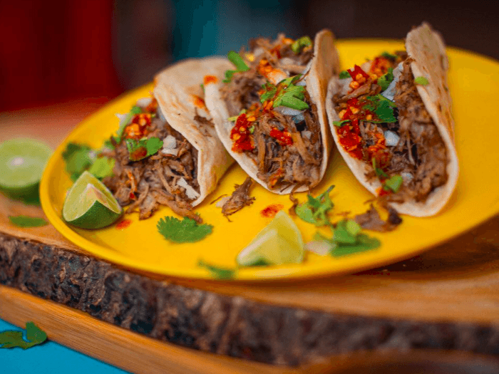 Los Mañaneros Tacos Chingones