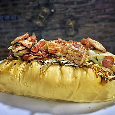 Delicioso perro con carne (Franchesco)