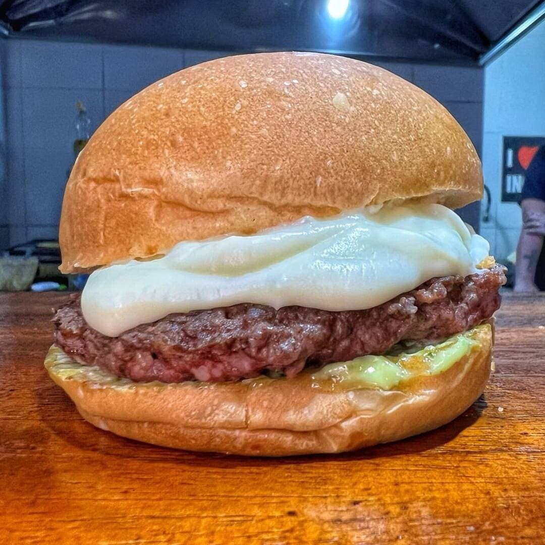 Single Cheeseburger