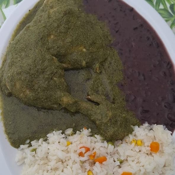 Mole de Pollo