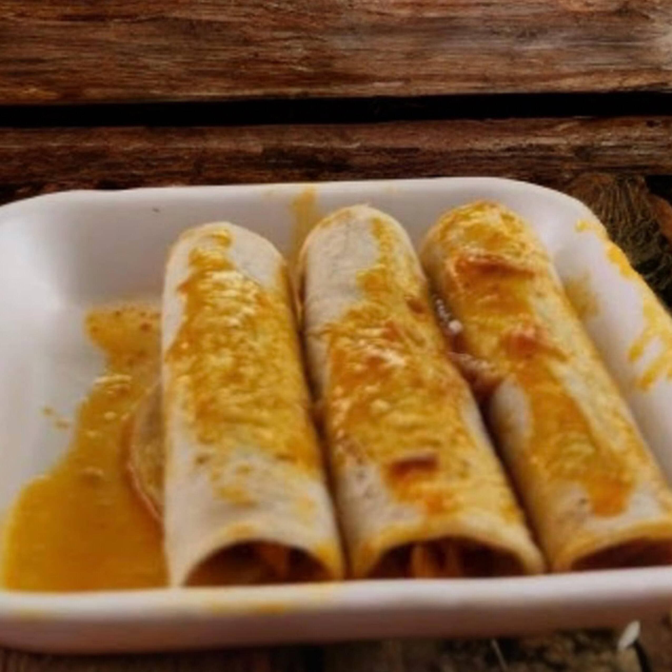 Taquito de Pibil