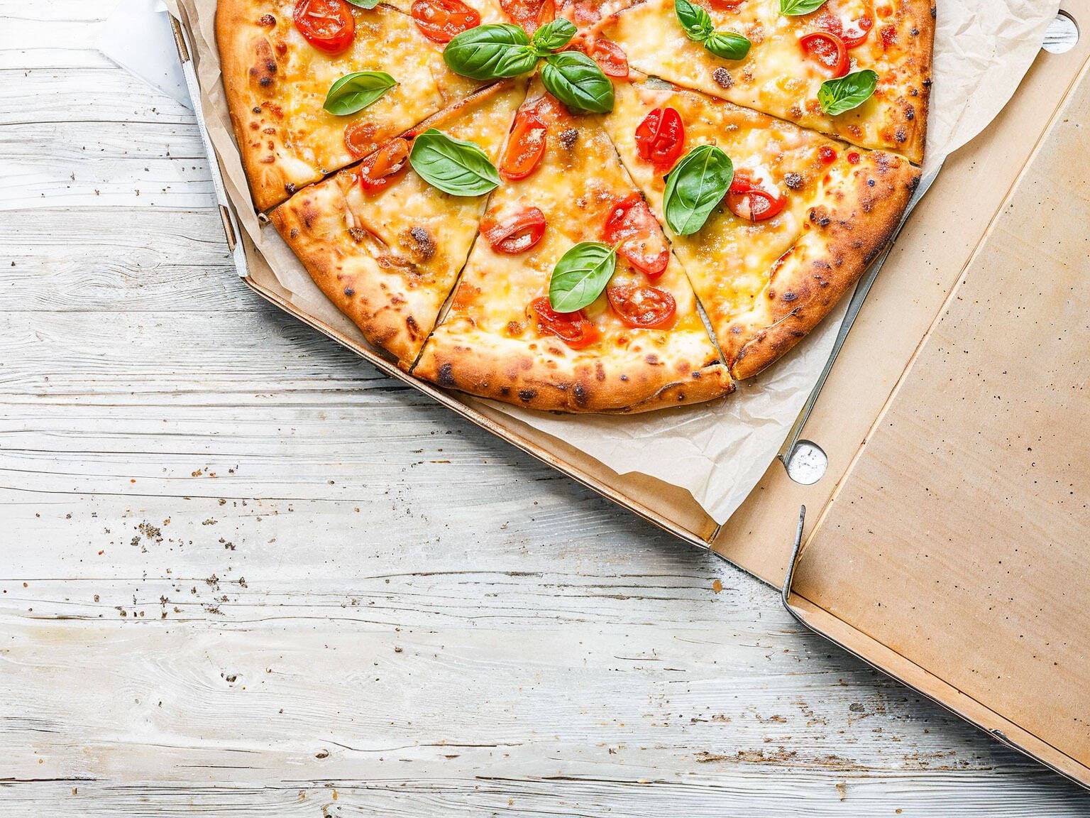 Forever Pizza (Alba Roja)