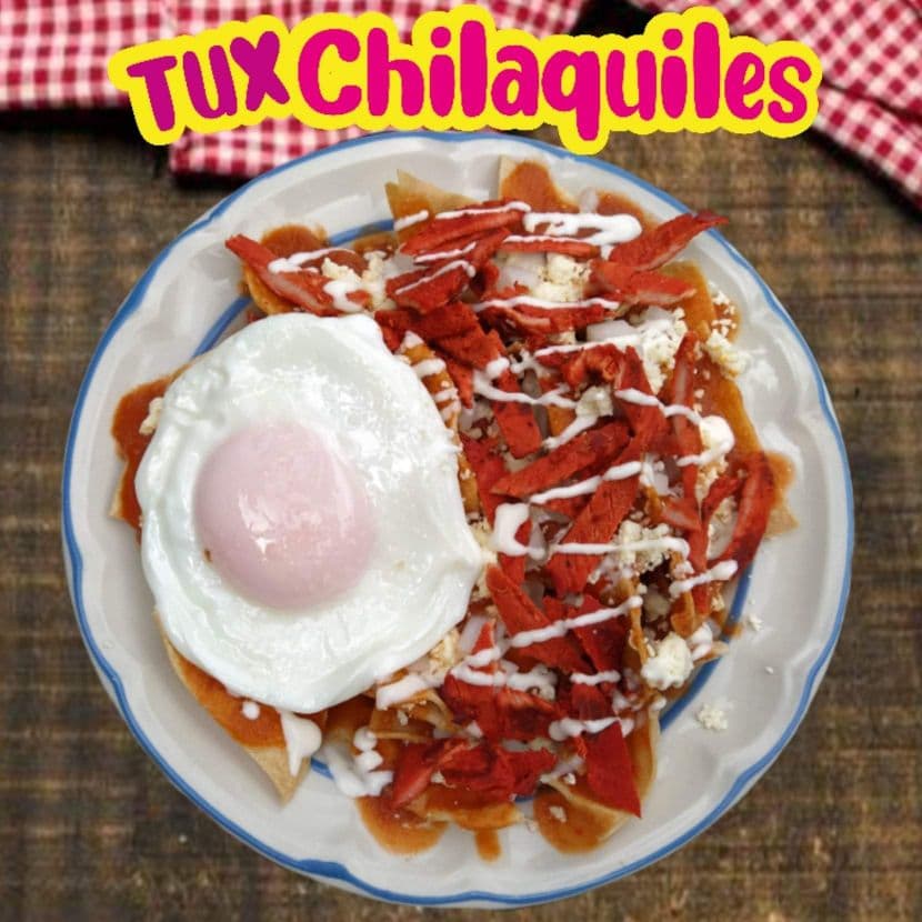 Chilaquiles con Carne Adobada