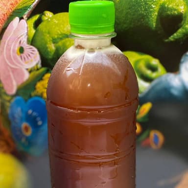 Botella con Té de Limón.