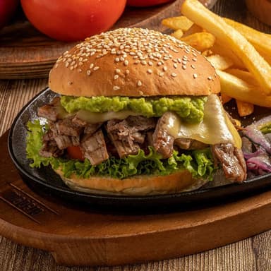 COMBO 2 BURGERS DE ARRACHERA + 2 COCAS GRATIS