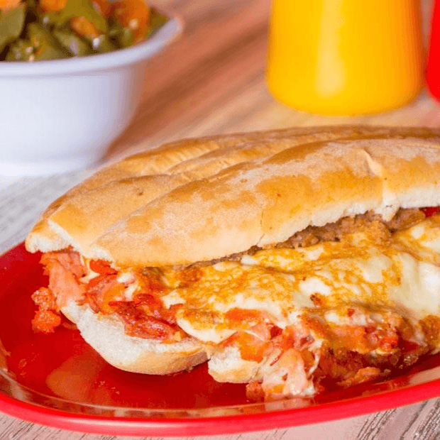 Torta de Pierna con queso
