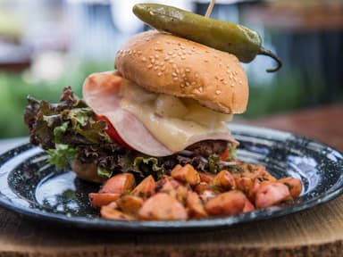 Hamburguesa Don Aquiles