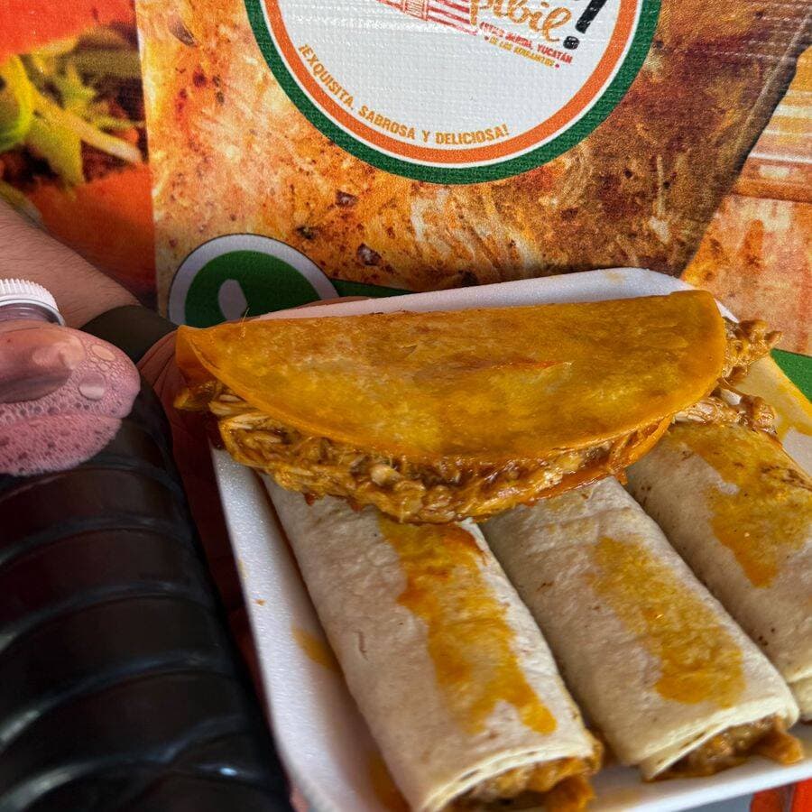 #ComboAndy (3Tacos+1Quesadilla+AguaDelDia)