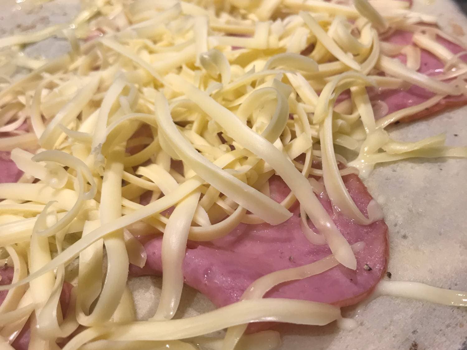 salami/queso