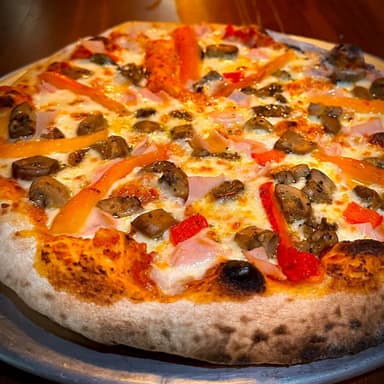 Pizza Champiñón Especialidad