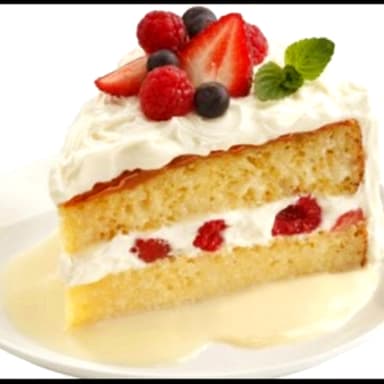 Torta de 3 Leches de Fresa Porción