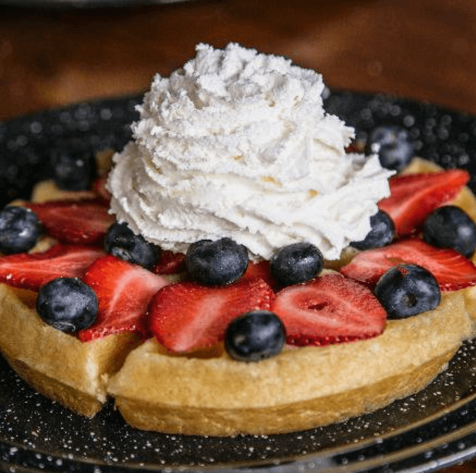 Waffle de frutos rojos