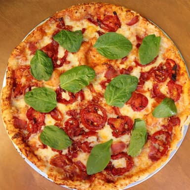Pizza Ibérica (14" de 8 Rebanadas)