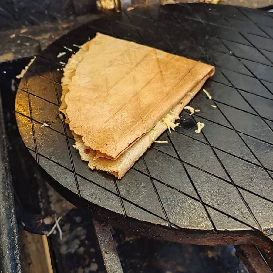 KRUJIKREPA QUESO DE BOLA