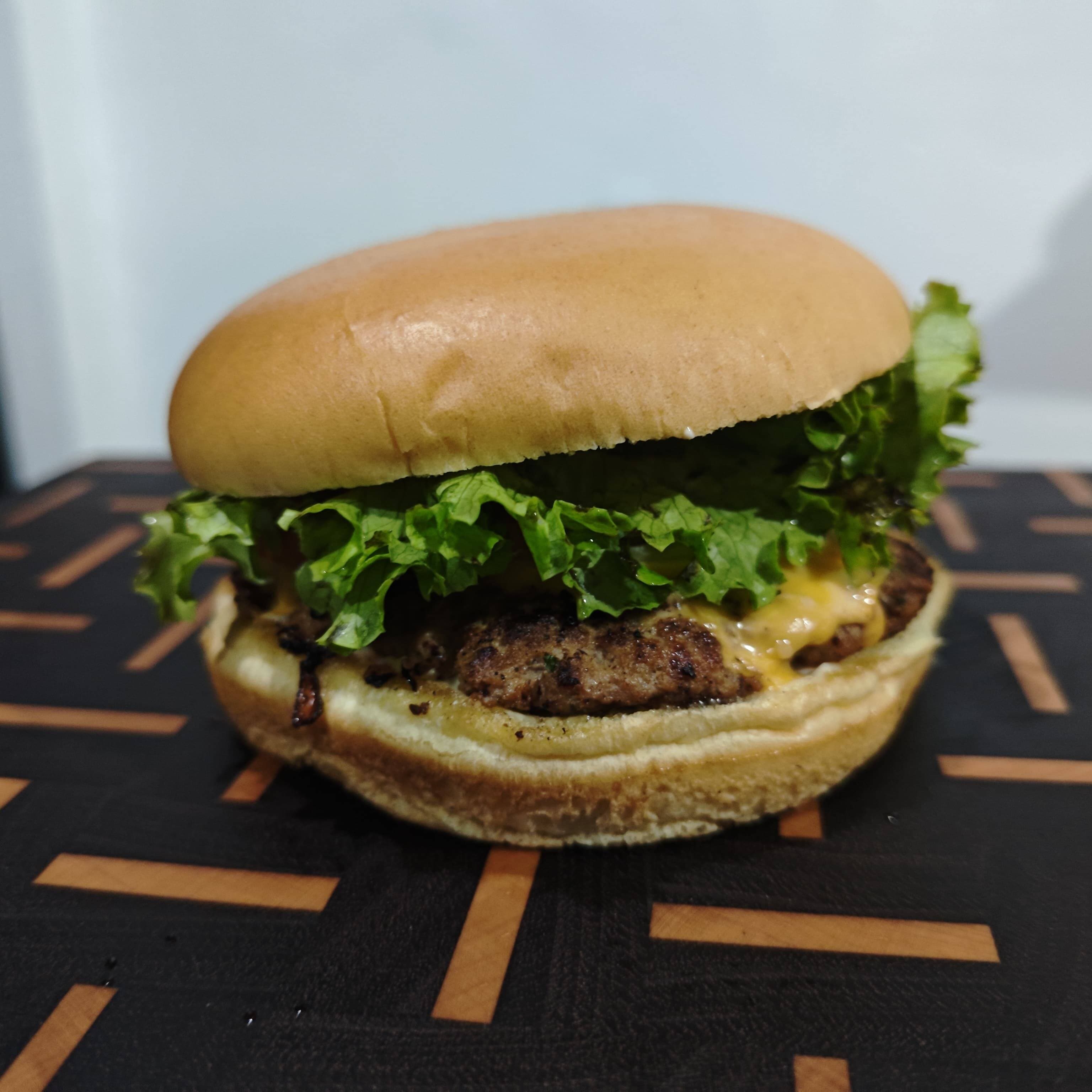 HAMBURGUESA ARABE DOBLE CARNE