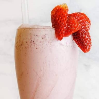 Licuado de Fresa Medio L