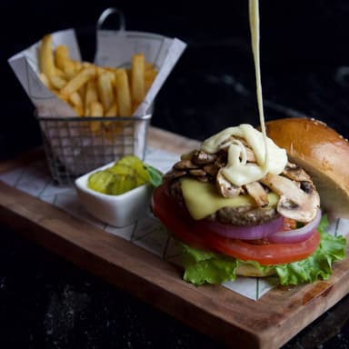 Hamburguesa The Triple Cheese