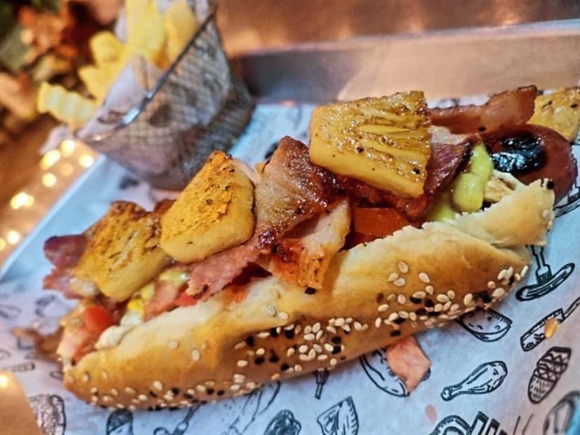 Bad Doggy (Hamburguesas, Hot Dogs, Alitas)