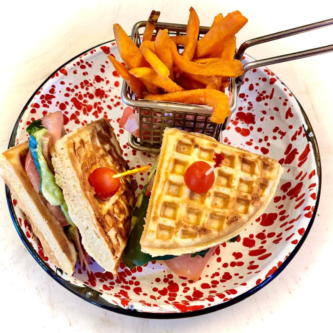 Club Waffle B