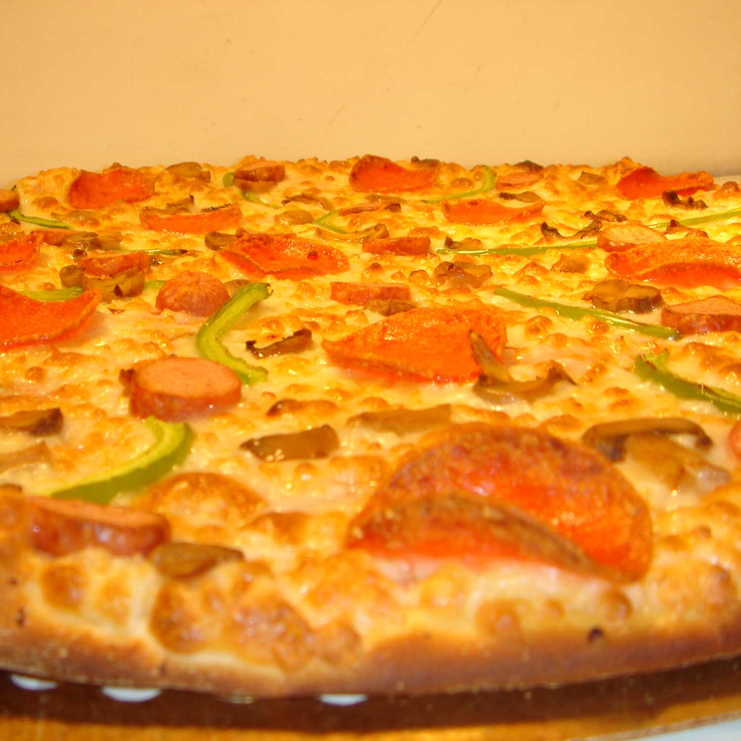 Pizza Mediana Special Cheese 8 Rebanadas