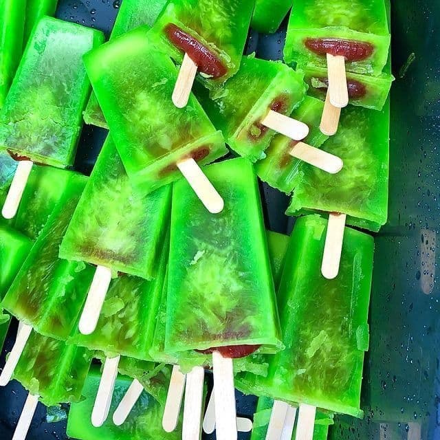 Paleta de Fruta Limon con Chamoy