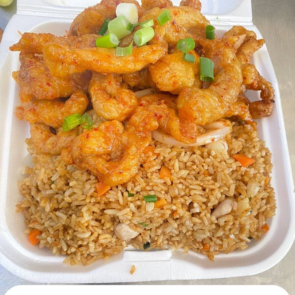 #10 Pollo Enchilado