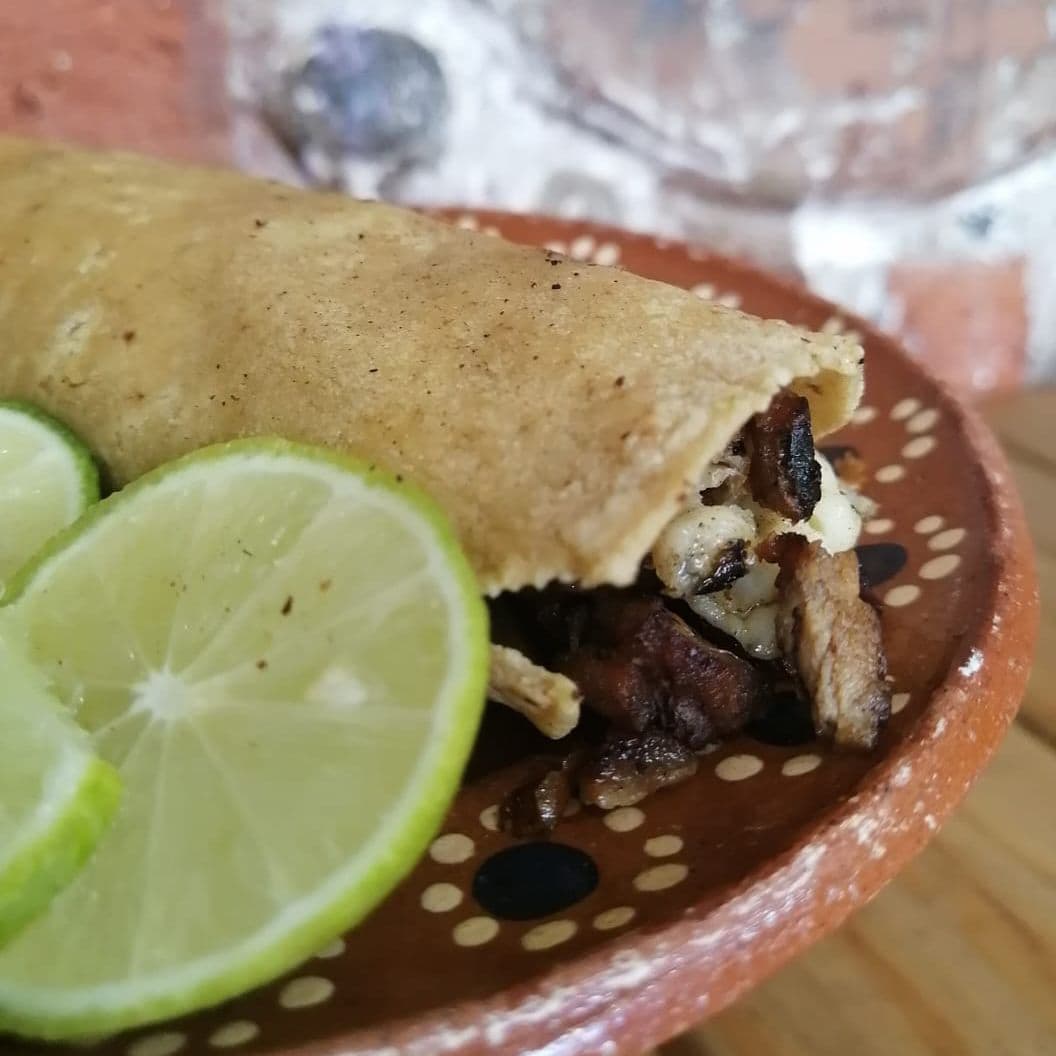 Taco Oriental con Queso