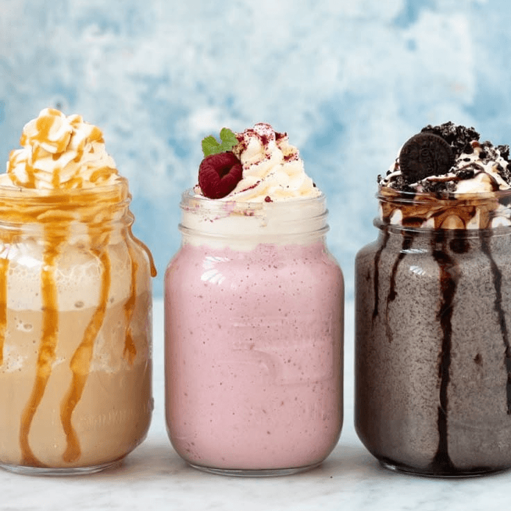 Combo Frappés en Pareja: Fresa & Mango 🍓🥭❄️