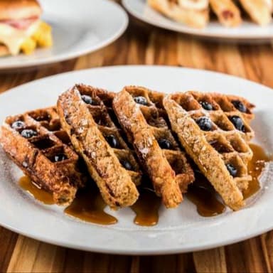 Waffles de Avena Sin Harina con Fruta