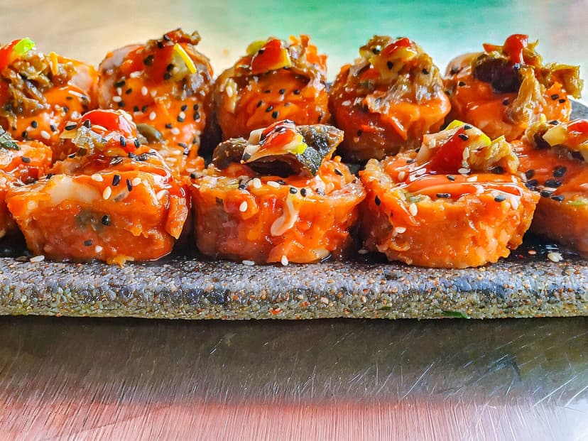 Kome Sushi & Burger (Quebrada)