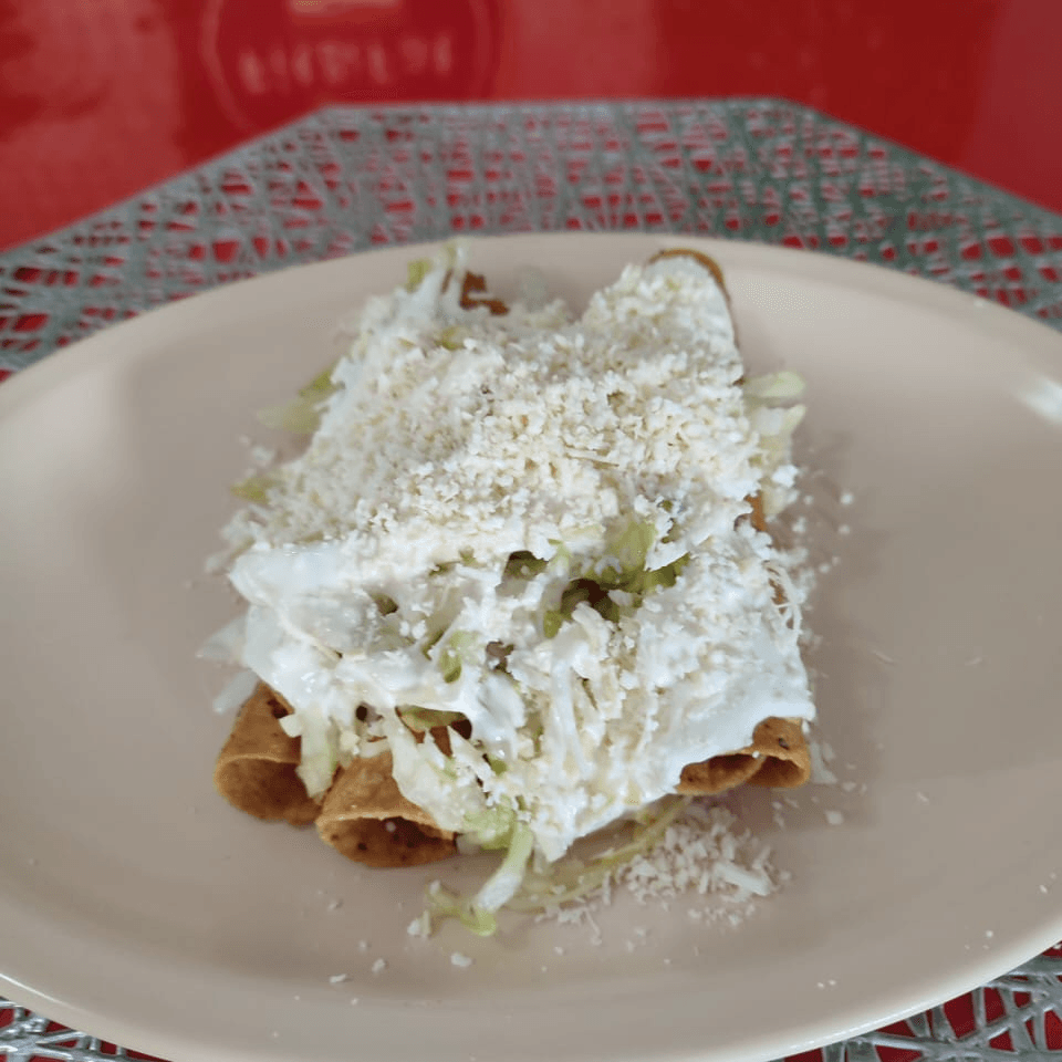 Tacos Dorados 3 Piezas