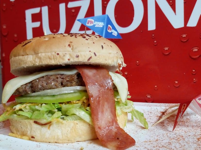 Megaburger