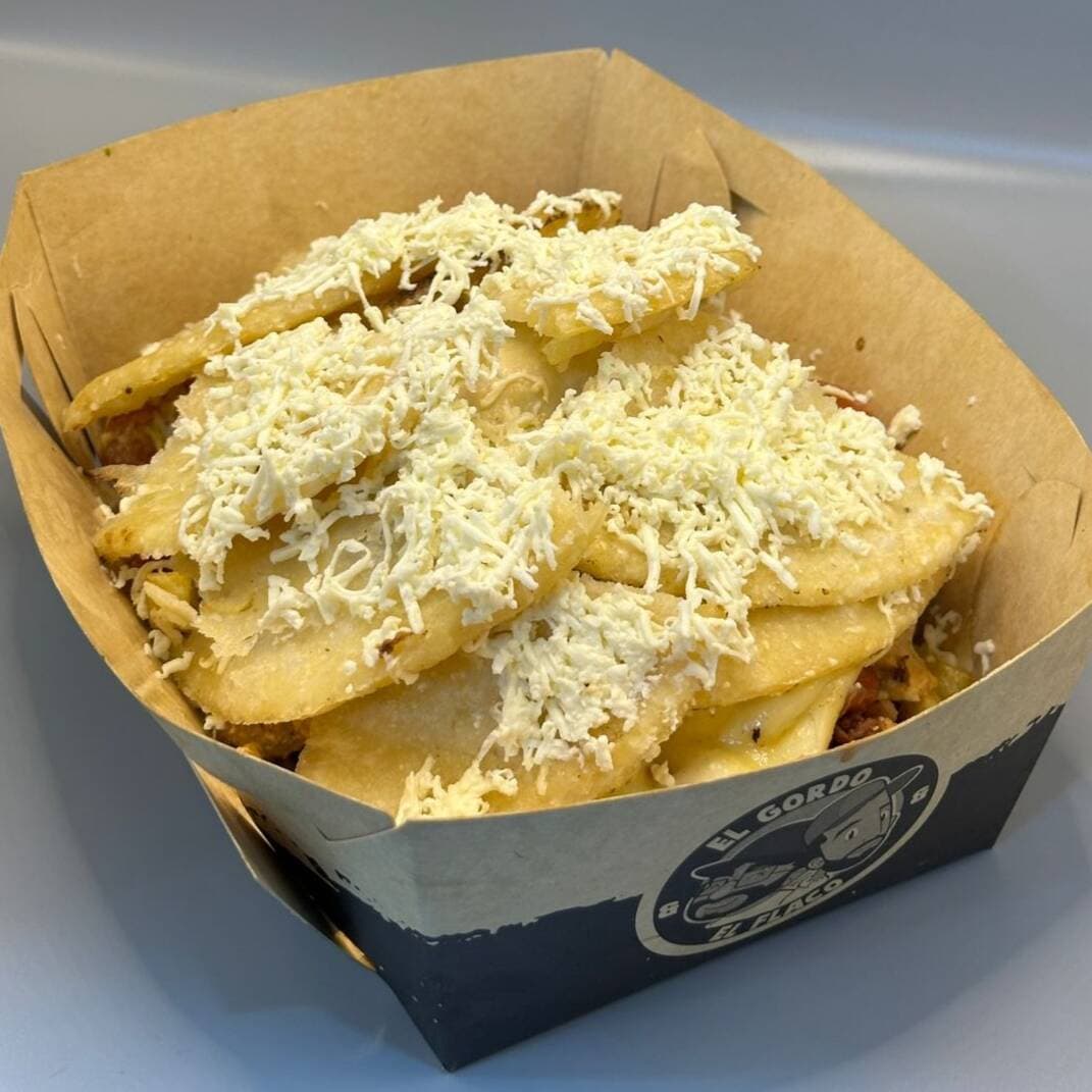 Salchipapa Mixta
