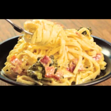 Pasta Fettuccini Alfredo