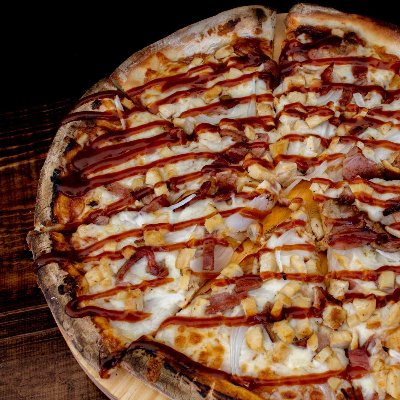 Pizza Chicken Bacon BBQ Familiar