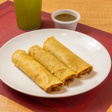 Tacos de cochinita. 3 pzs.