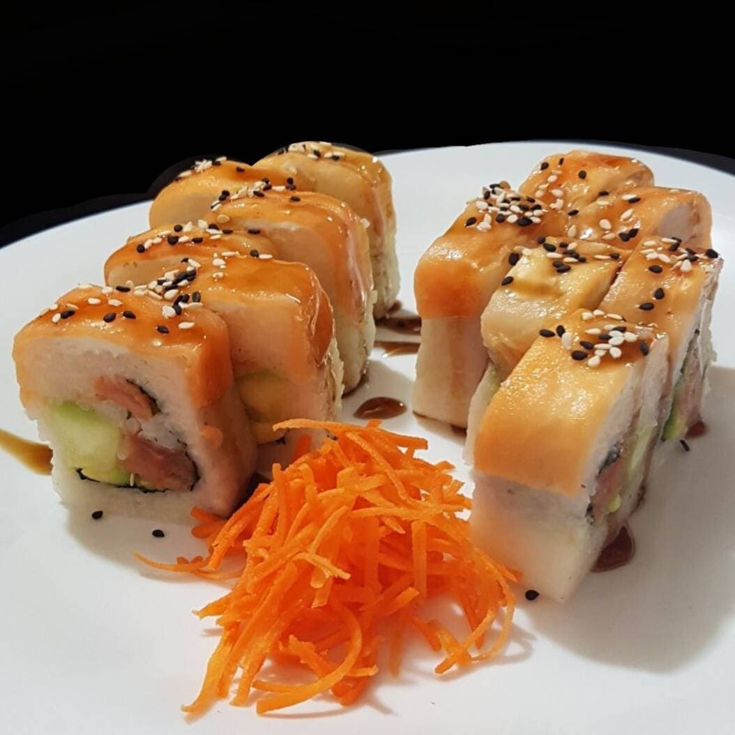 Salmón Roll