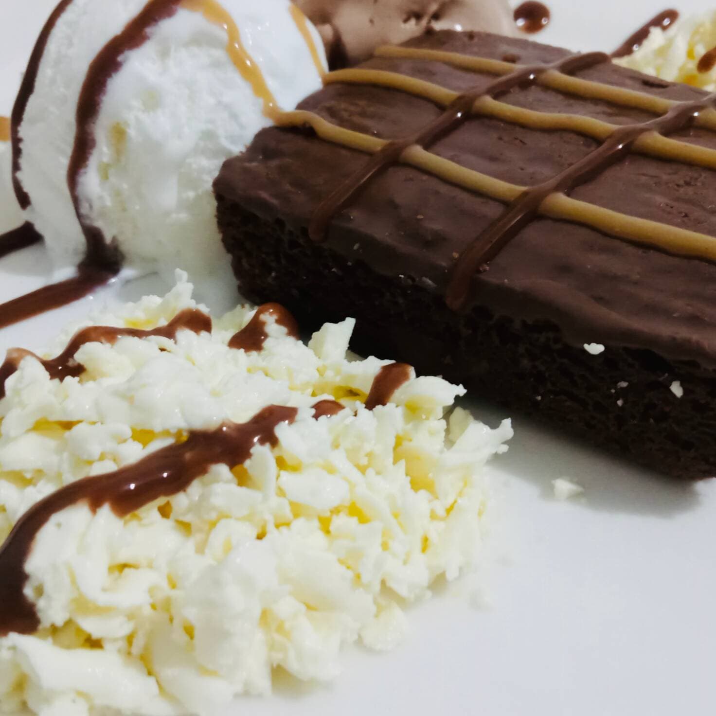 Brownie con Helado
