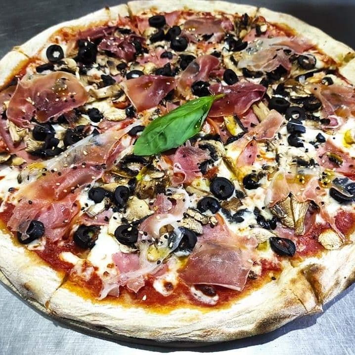 Pizza Espaniola
