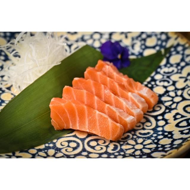 SASHIMI SALMÓN GRUESO